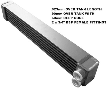 Bild på Oljekylare Ransomes Jacobsen gräsklippare med angivna specifikationer: 623 mm över tanklängd, 90 mm över tankbredd, 60 mm djup kärna, 2 x 3/4" BSP honbeslag.